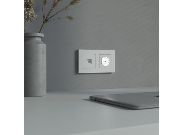 Розетка с подсветкой W (белый матовый) W1171461