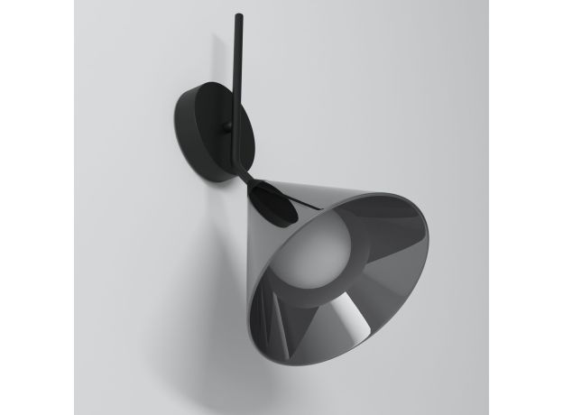 Настенный светильник со стеклянным плафоном 70161/1 черный