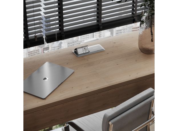 W1171160/ Модульная розетка с заземлением и шторками 45*45  (белый) W1171160