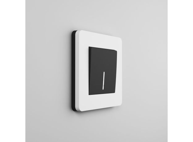 Рамка из поликарбоната на 1 пост Split белый/черный, soft-touch W0013068