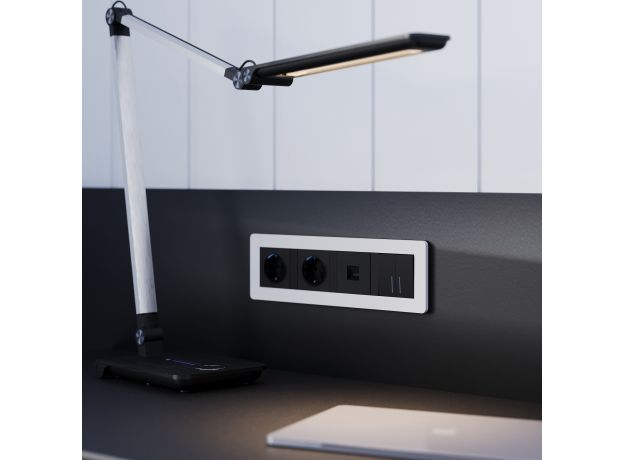 Рамка из поликарбоната на 4 поста Split белый/черный, soft-touch W0043068