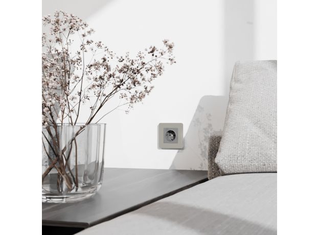 Рамка из поликарбоната на 1 пост Split дымчатый/белый, soft-touch W0013067