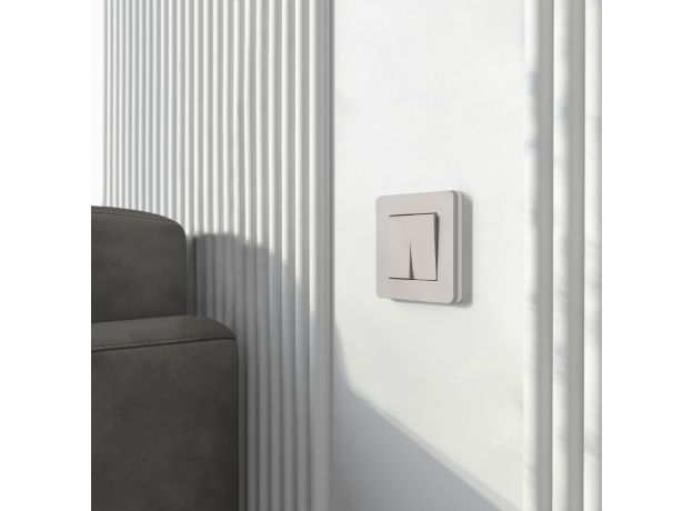 Рамка из поликарбоната на 1 пост Split дымчатый/белый, soft-touch W0013067