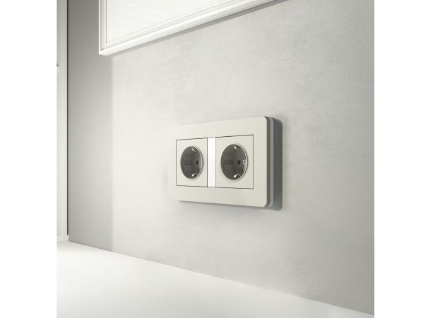 Рамка из поликарбоната на 2 поста Split дымчатый/белый, soft-touch W0023067