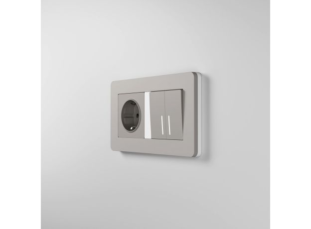 Рамка из поликарбоната на 2 поста Split дымчатый/белый, soft-touch W0023067