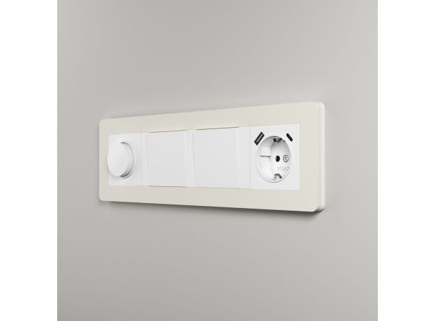 Рамка из поликарбоната на 4 поста Split айвори/белый, soft-touch W0043066