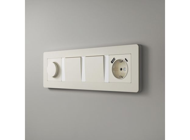 Рамка из поликарбоната на 4 поста Split айвори/белый, soft-touch W0043066