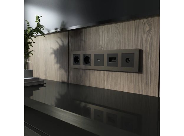 Рамка из поликарбоната на 5 постов Slab бронза софт W0052963