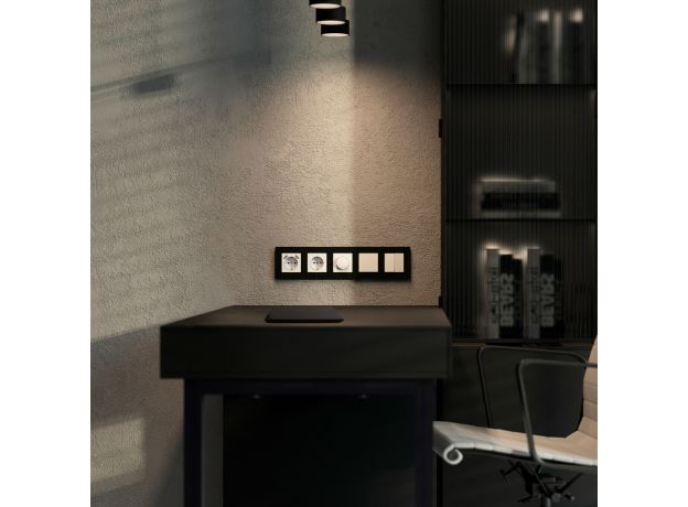 Рамка из поликарбоната на 5 постов Slab черный софт W0052908