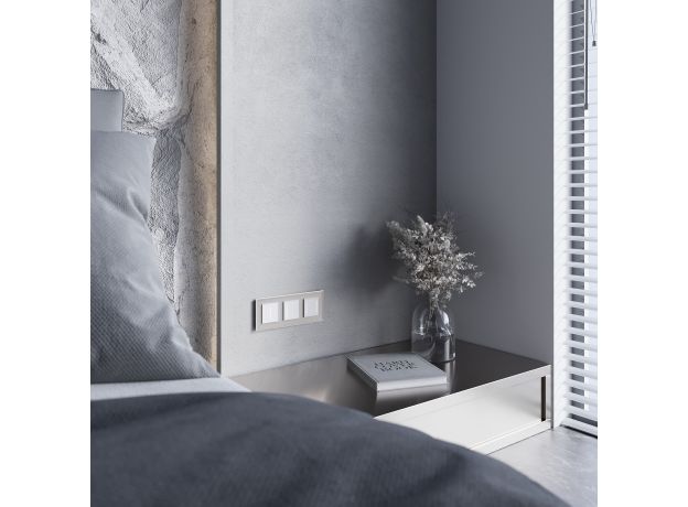 Рамка из стекла на 3 поста Senso дымчатый soft-touch W0033117