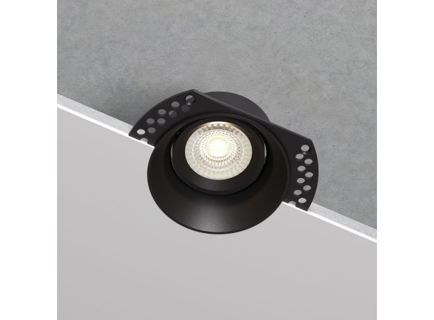 Светильник встраиваемый Renzo черный 25018/01