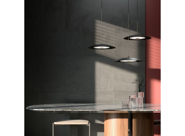 Подвесной светильник с металлическим плафоном 90328/1 черный