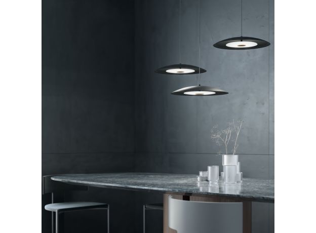 Подвесной светильник с металлическим плафоном 90328/1 черный