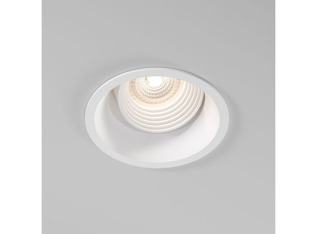 Светильник встраиваемый Punto белый 25016/01