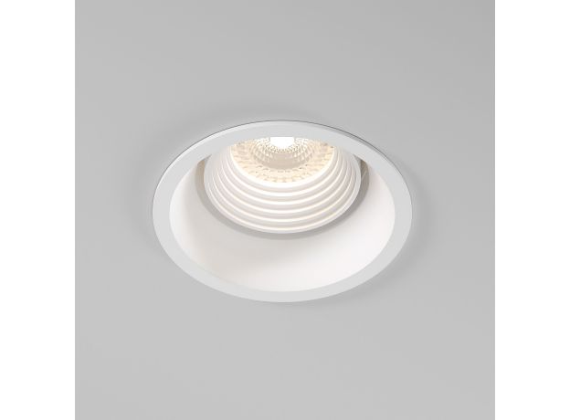 Светильник встраиваемый Punto белый 25016/01