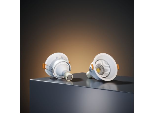 Светильник встраиваемый Punto белый 25016/01