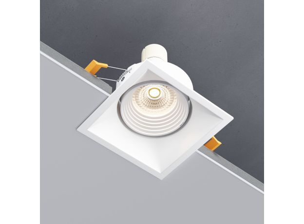 Светильник встраиваемый Punto белый 25017/01