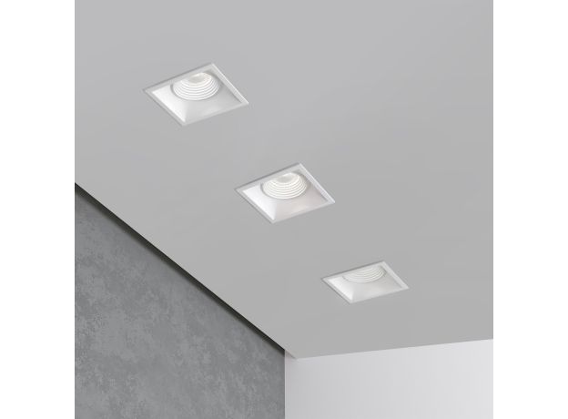 Светильник встраиваемый Punto белый 25017/01