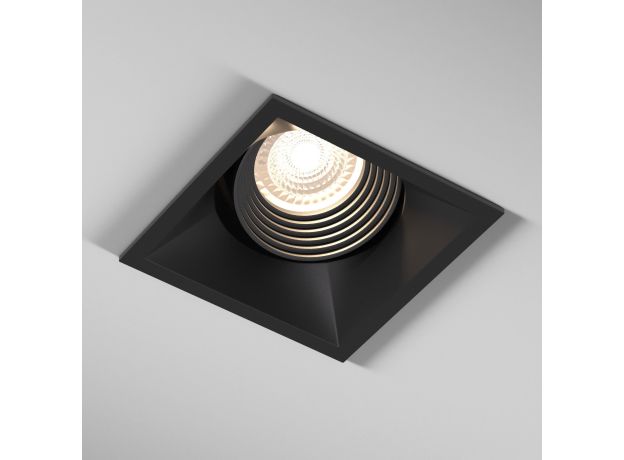 Светильник встраиваемый Punto черный 25017/01