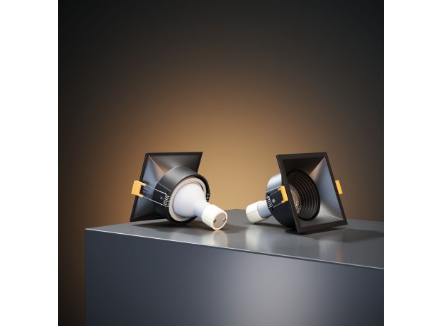 Светильник встраиваемый Punto черный 25017/01