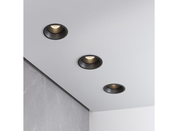 Светильник встраиваемый Punto черный 25016/01