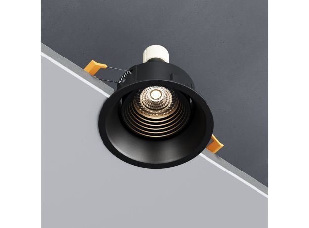 Светильник встраиваемый Punto черный 25016/01
