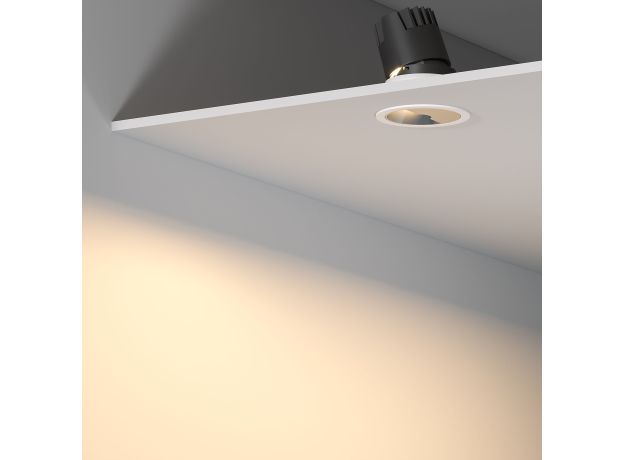 Точечный светодиодный светильник 10W 3000K белый/хром 25090/LED