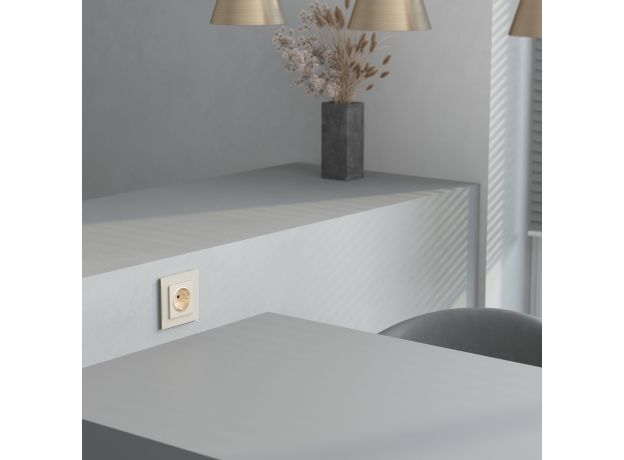 Рамка из стекла на 1 пост Senso шампань soft-touch W0013111