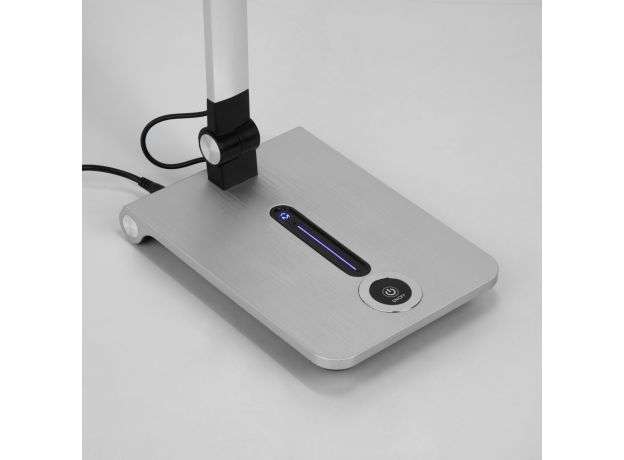 Светильник светодиодный настольный Great серебро TL70240