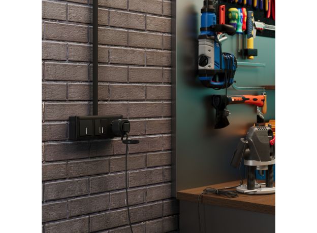 Умная розетка IP44 76103/00