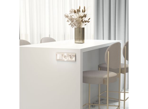 Розетка с заземлением и шторками (айвори акрил) W1171143