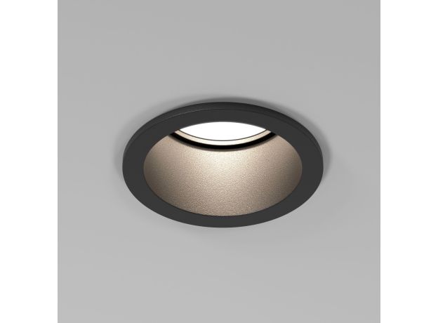 Встраиваемый точечный светильник 25002/01