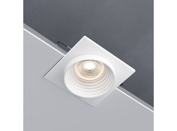 Встраиваемый точечный светильник 25006/01