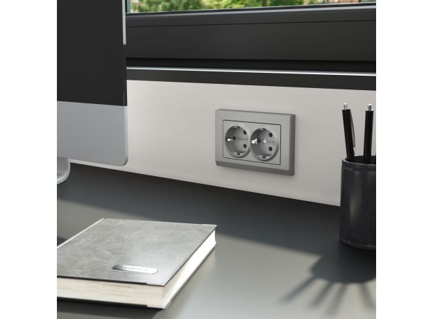 Рамка из поликарбоната для двойной розетки Stark серебряный матовый W0081865