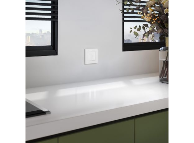 Рамка из поликарбоната на 1 пост Slab белый софт W0012961