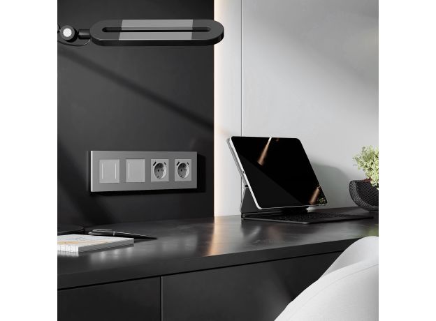 Рамка из поликарбоната на 4 поста Slab серебро софт W0042965