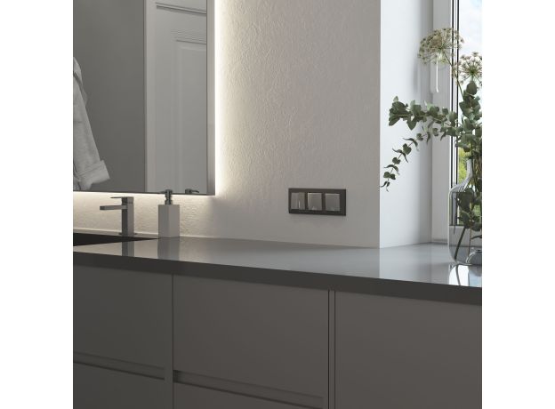 Рамка из поликарбоната на 3 поста Stark графит матовый W0031864