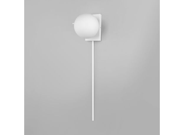 Настенный светильник 40033/1 белый