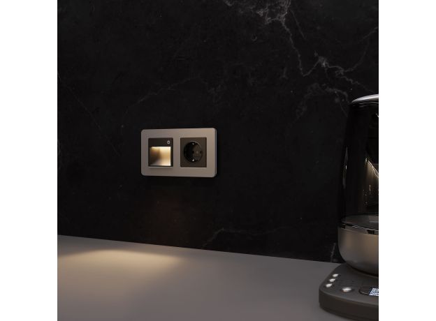 Встраиваемая LED подсветка с датчиком движения и изменяемой цветовой температурой (черный матовый) W1154608
