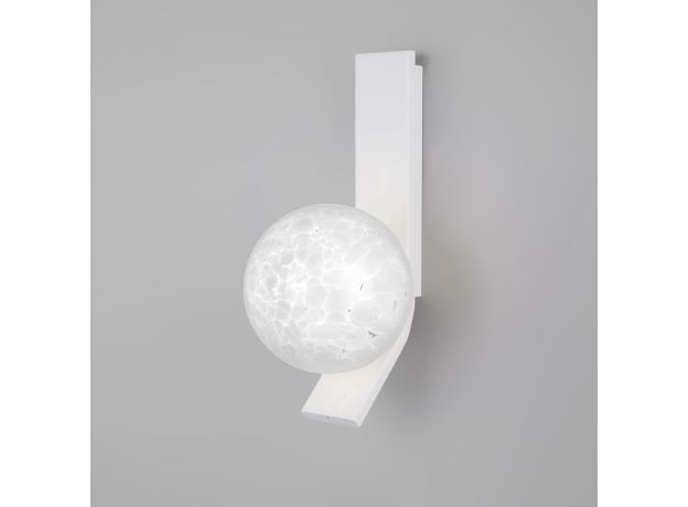 Настенный светильник с плафоном 40019/1