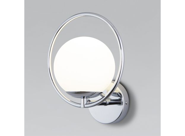 Настенный светильник с плафоном 50289