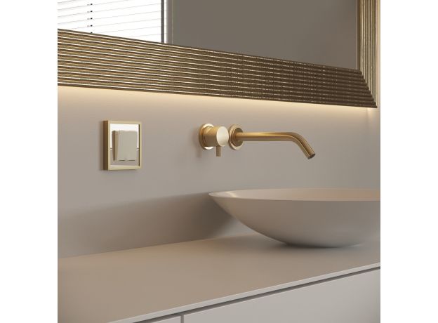 Рамка из металла на 1 пост Baguette айвори/латунь W0012851