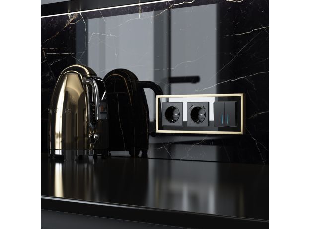 Рамка из металла на 3 поста Baguette черный/латунь W0032852