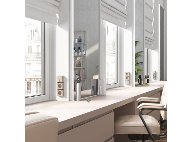 Розетка с заземлением, шторками и USB тип A+C Gallant шампань рифленый W5071710