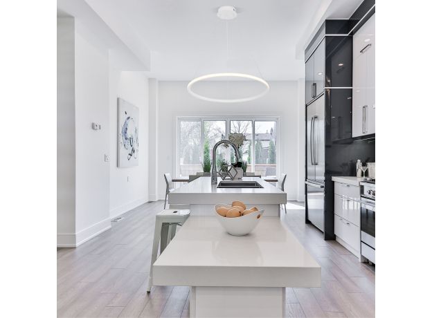 Подвесной светодиодный светильник с пультом управления 90264/1 белый