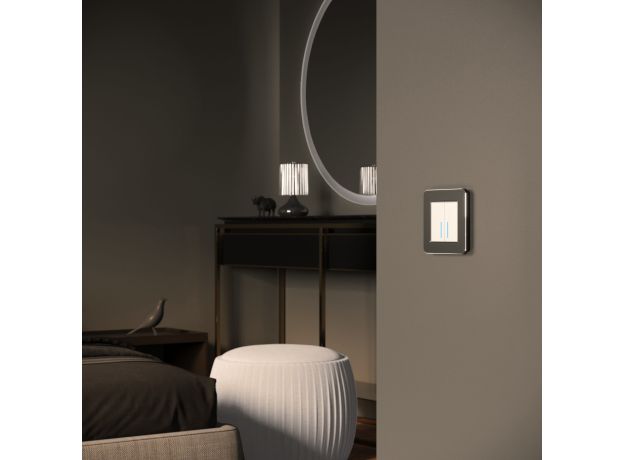 Рамка из металла на 1 пост Platinum черный алюминий W0012608