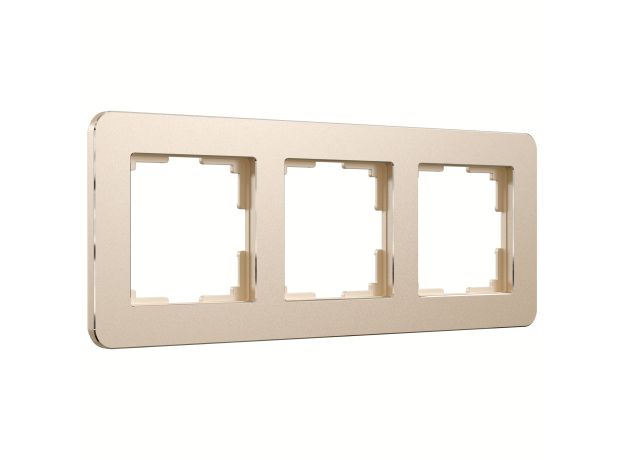 Рамка из металла на 3 поста Platinum шампань W0032611