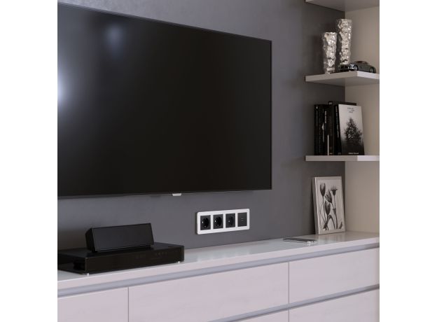 Рамка из металла на 4 поста Platinum алюминий W0042606