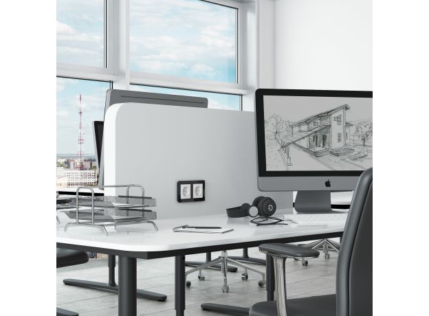 Розетка с заземлением (белый матовый) W1171061