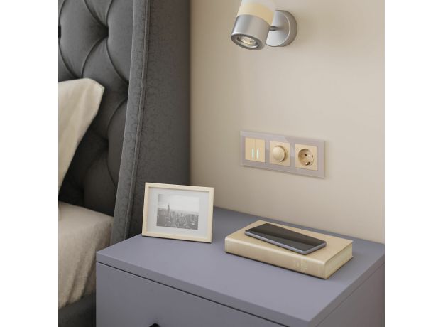 Сенсорный выключатель двухклавишный с подсветкой 1000 Вт (шампань) W4520011